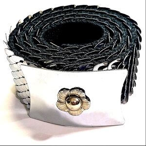 70S "DISCO" Flower Design Snakeskin Metal Fish Scale Stretchy Belt